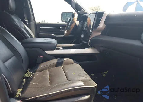 2019 Ram 1500 Laramie 4X2 5'7 Box from USA, damaged, VIN 1C6RREJT1KN821771